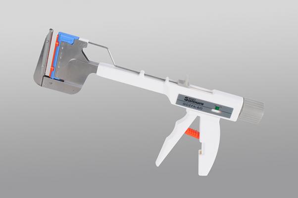 冠创一次性使用直线型吻合器及组件